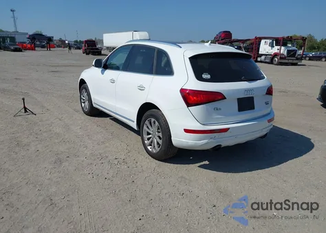 2016 Audi Q5 2.0T Premium z USA, uszkodzony, nr VIN WA1L2AFP8GA122167